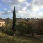 Ledonia Konukevi Montaione